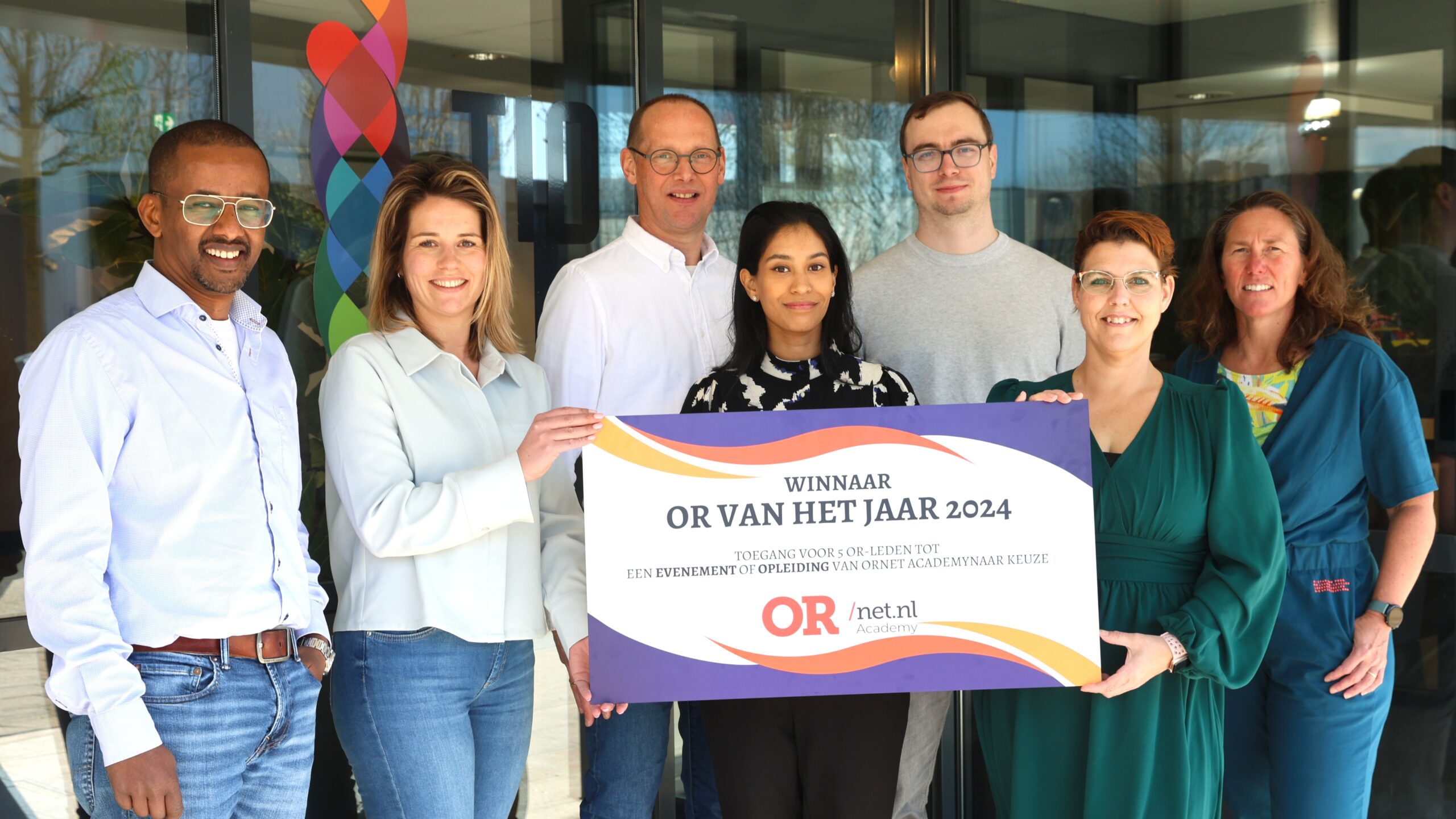 Oud-Beijerland / ondernemingsraad van Tiofarma, winnaar titel OR van het Jaar / Farzia Hausil (secretaris van de or).